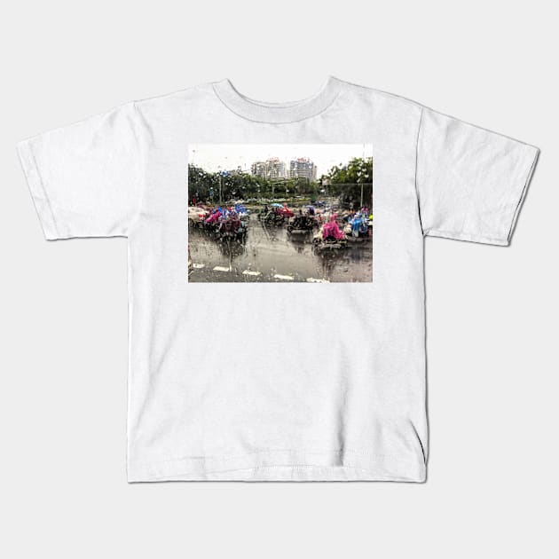 Rain in Beijing Kids T-Shirt by EileenMcVey